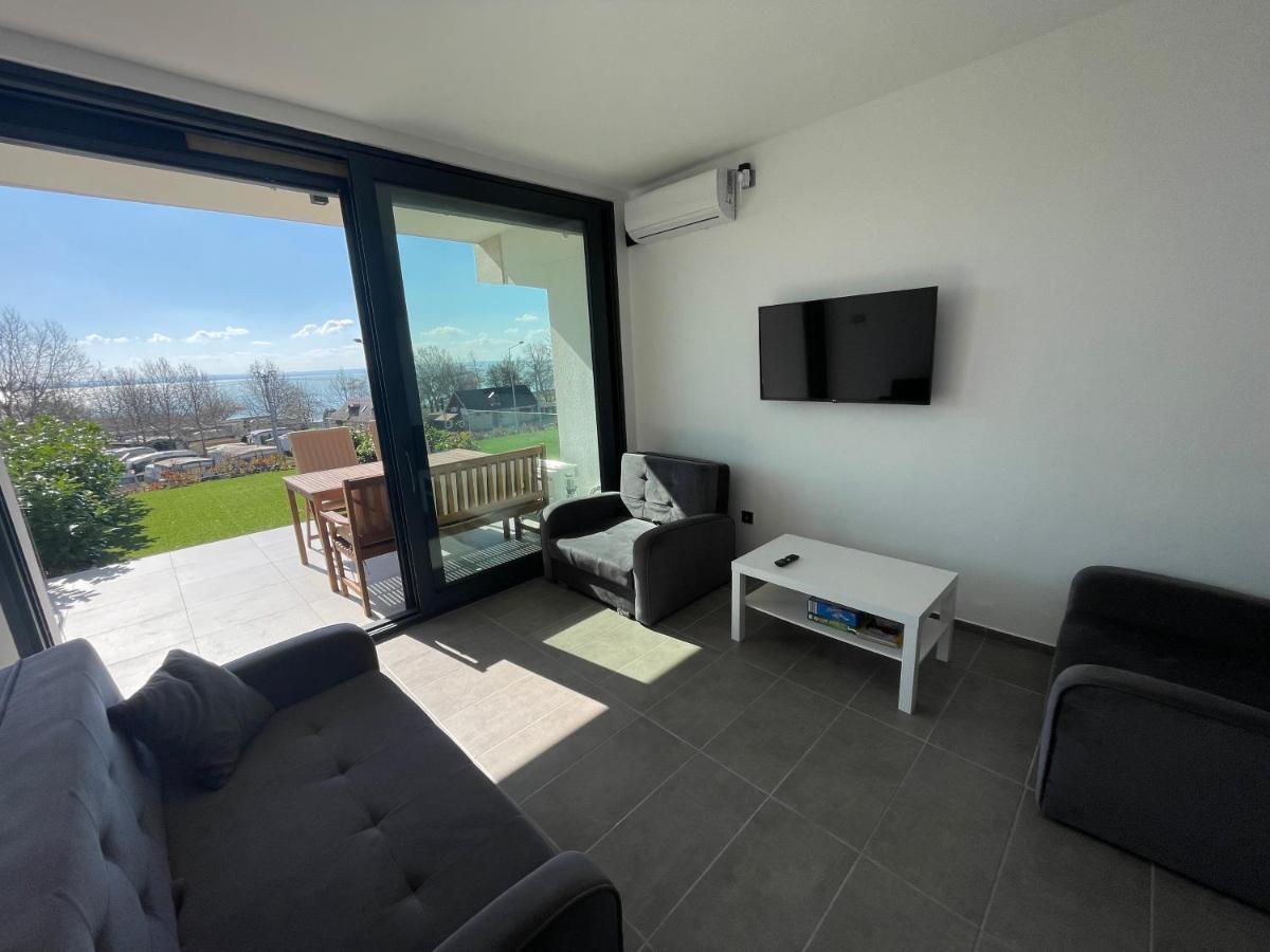 Club Panorama Studio - Pool, Garden Daire Alsóörs Dış mekan fotoğraf